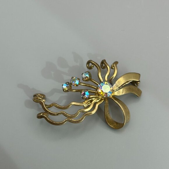 Vintage West Germany Jewelry Lot, 5 Clip-on Earrings - Picture 5 of 12